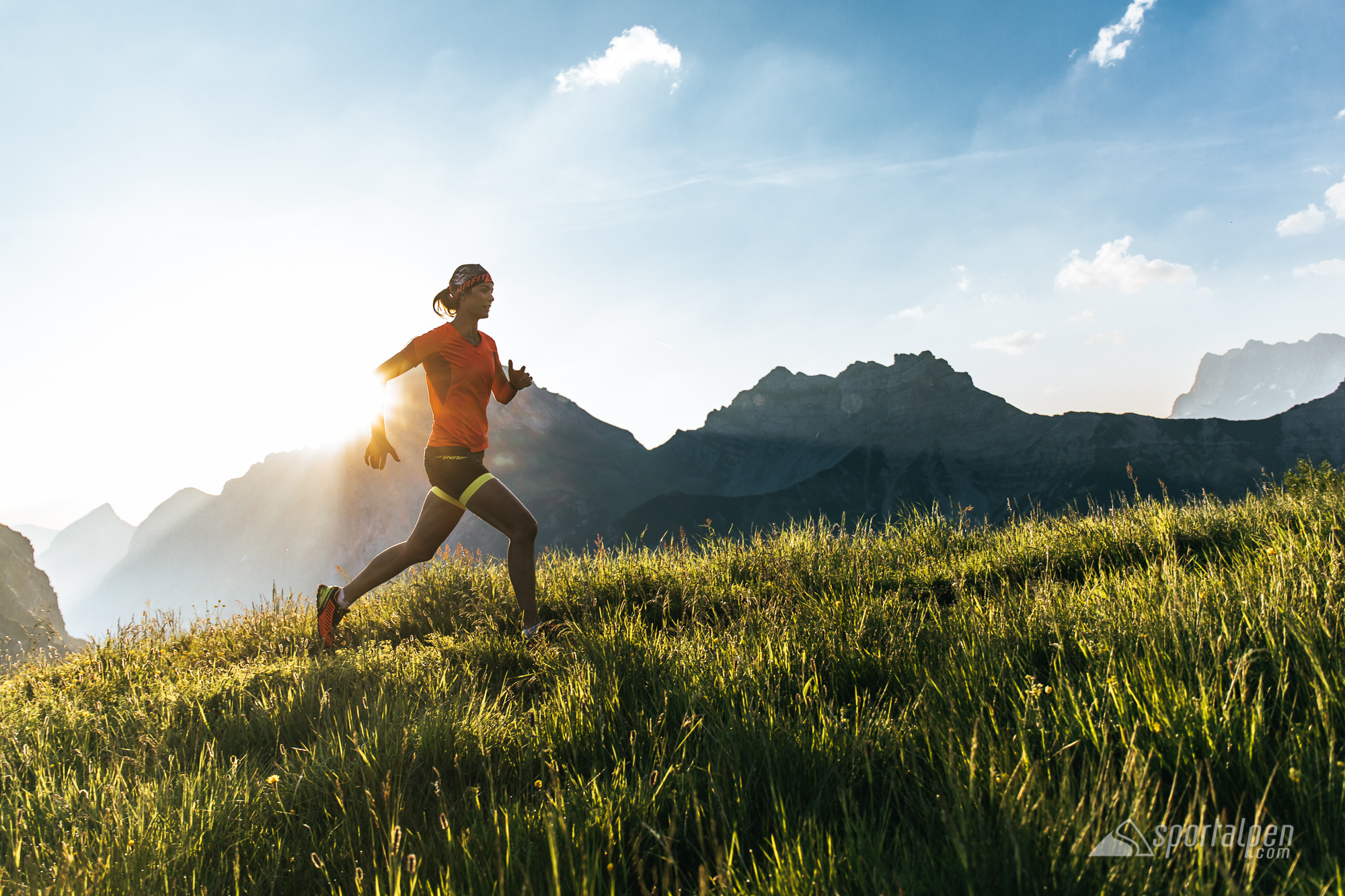 Lauftechnik für Trailrunner – So übt man Bergauf- und ablaufen